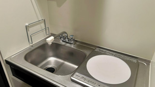 ベーシックセミダブルルーム, 喫煙可