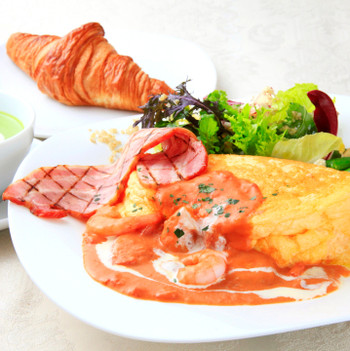 「トバゴ カフェアンドバー」 料理 84193670 オムレツは高さ4cm!メレンゲたっぷり