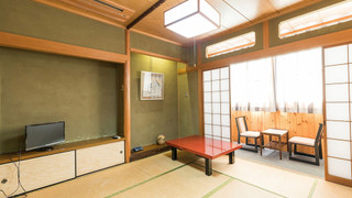 和室 ファミリールーム 共用バスルーム  禁煙