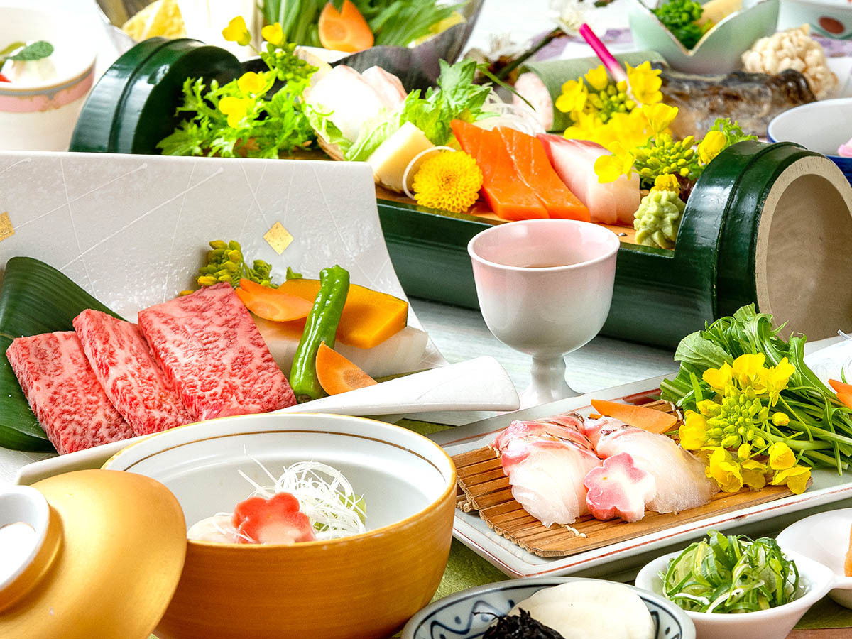 爽快露天風呂と、琵琶湖食材を味わう旅館3396657