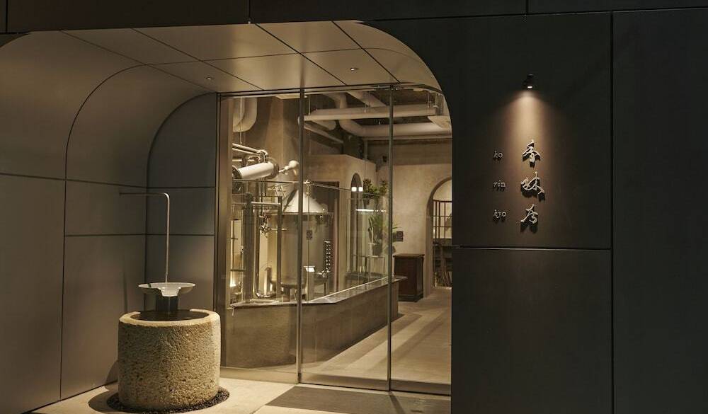 エントランス / 2