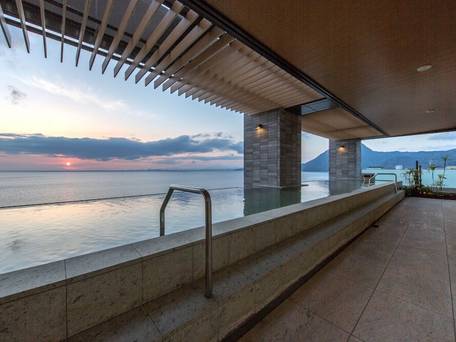 REX HOTEL 別府 / 1