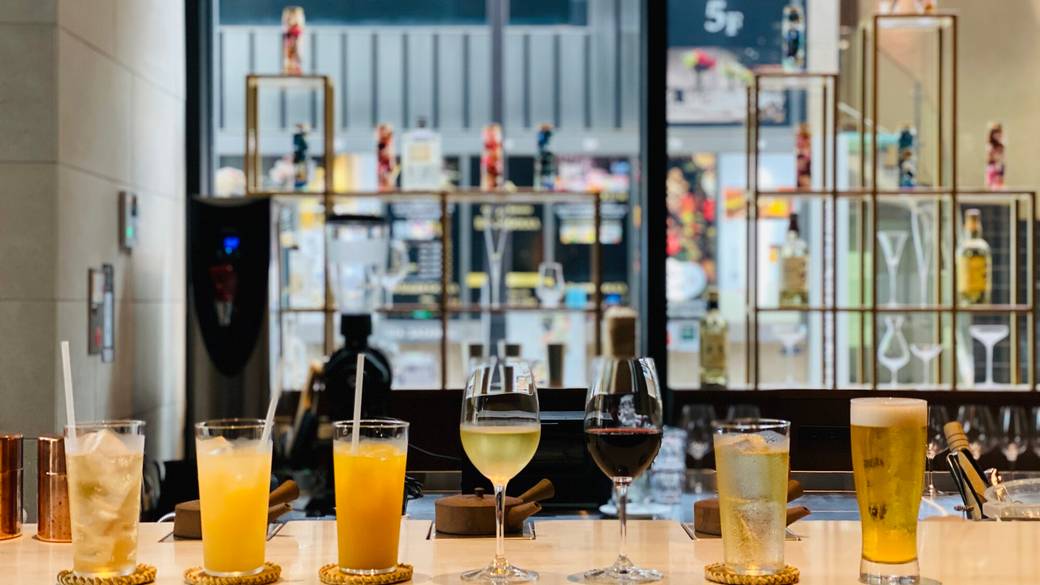 洗練された空間に
胸が高まるお出迎え
 / 3