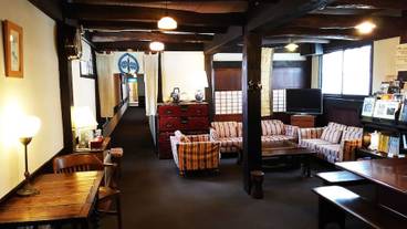 ロビーラウンジ / 10