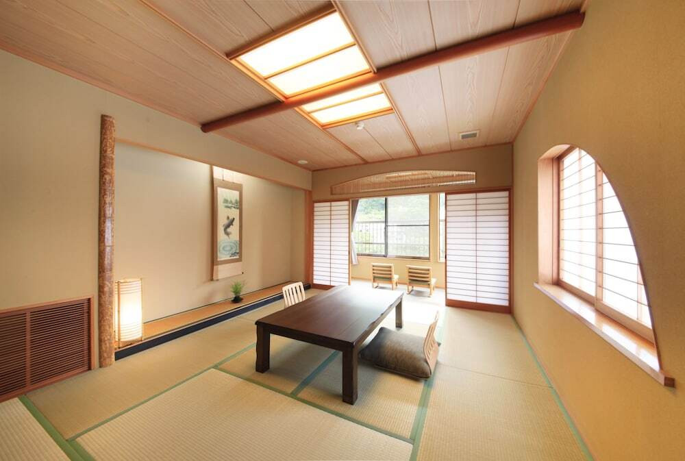 和室12.5畳＋和室8畳＋広縁