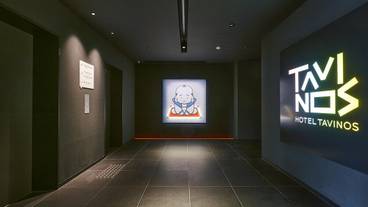 内部エントランス / 2