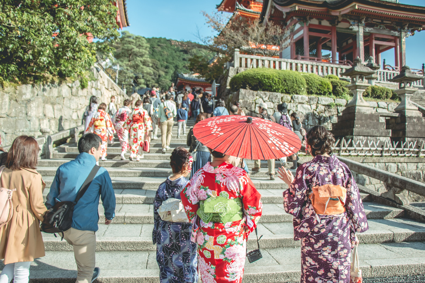 woman wear kimino walk to Kiyomizu dera, temple
