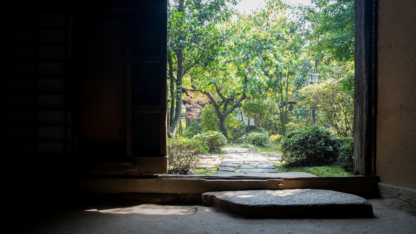 岐阜白川郷_田植えの頃