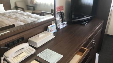 客室 / 1