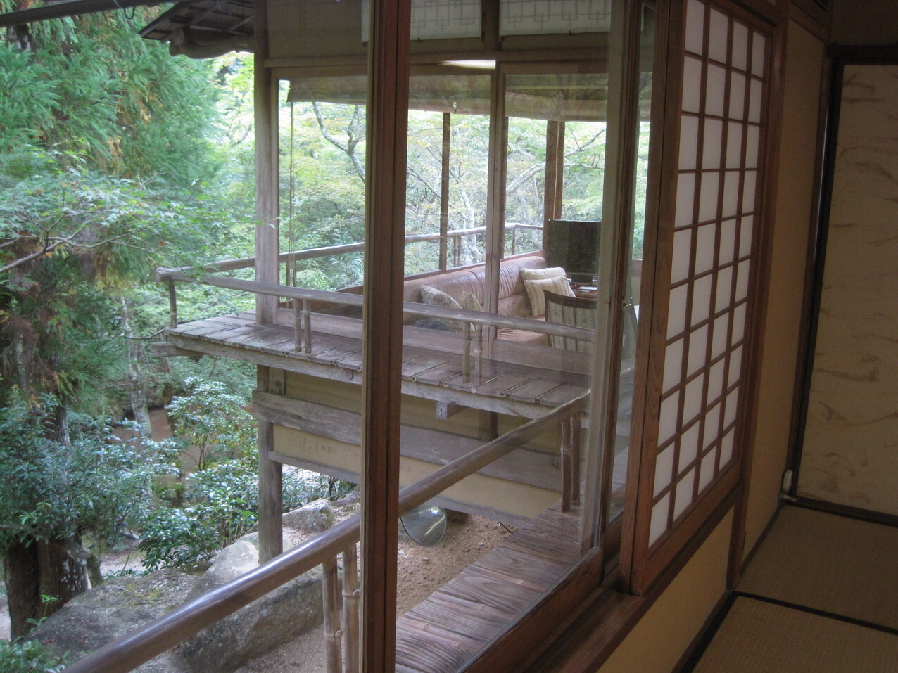 「みやじまの宿 岩惣」内観 574969 錦楓亭和室より洋室