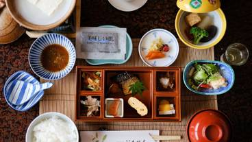 朝食スペース / 10