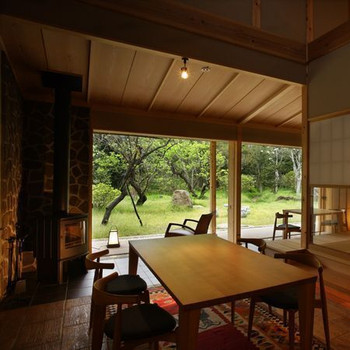 静寂を愉しむ夫婦にふさわしい、純和風数寄屋造りの隠れ宿3645493