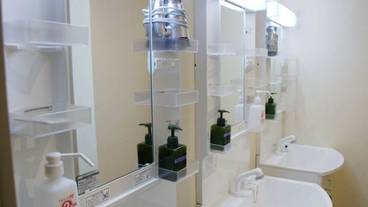 施設内の設備 / 13