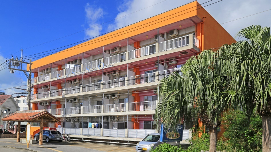 ショッピングモールが目の前！広々IHヒーターで快適クッキングができる宿3422193