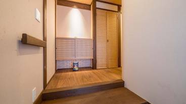 内部エントランス / 2