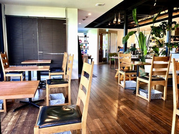 「CAFÉ de ROMAN 藻岩店」 内観 88985307 店内