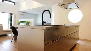 IHコンロは3口 / 15