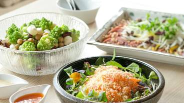 朝食 サラダ / 3