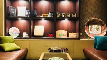 ロビー応接スペース / 6