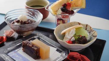 食事・飲み物 / 3