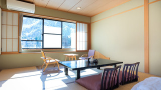 ファミリー和室 共用バスルーム