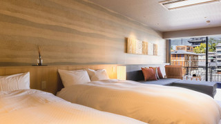 Deluxe Room with Private Bathroom - Temple View, Non Smoking