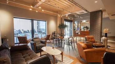 ロビー応接スペース / 7