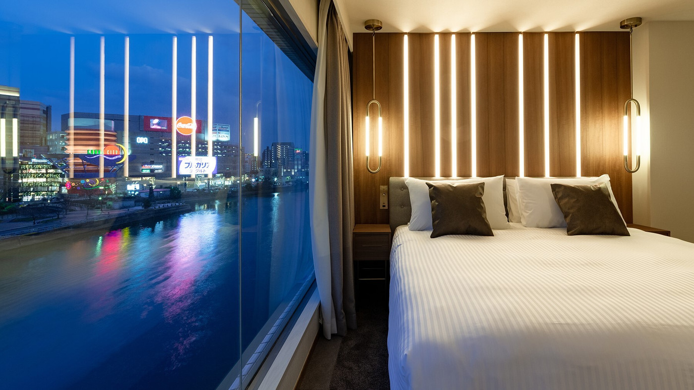 スイーツのルームサービスが◎ 別荘族気分に浸れる「那珂川」沿いの宿3392171