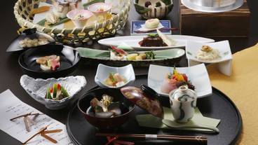 食事・飲み物 / 1