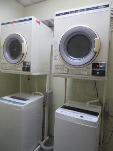 コインランドリーがあります