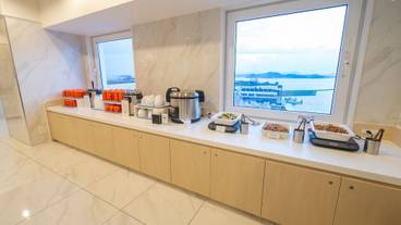 朝食スペース / 4