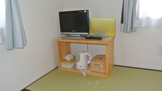 和室ファミリー (トイレ 洗面所付, 風呂は共用)