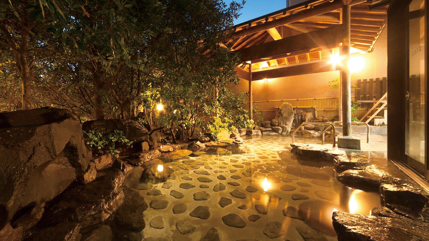 絶品カニ料理に美人の湯も！丹後の魅力満載の宿でまったりステイ3418881