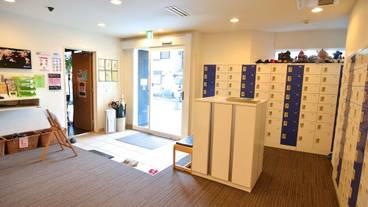 内部エントランス / 2