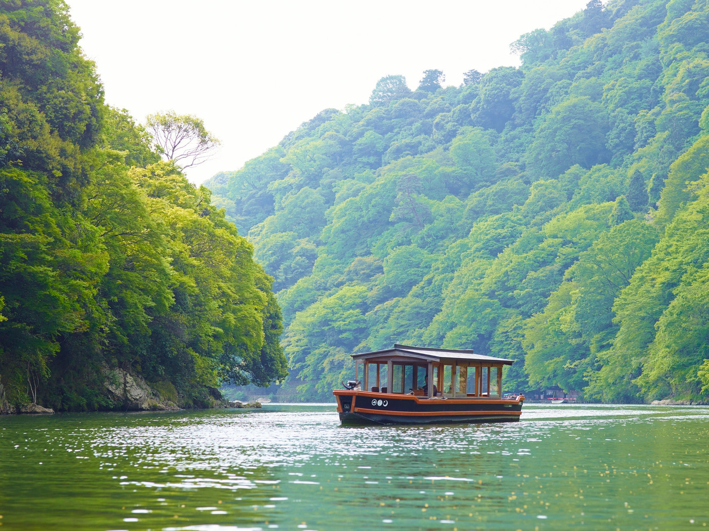 喧騒から離れた別世界を体験できる宿3446896