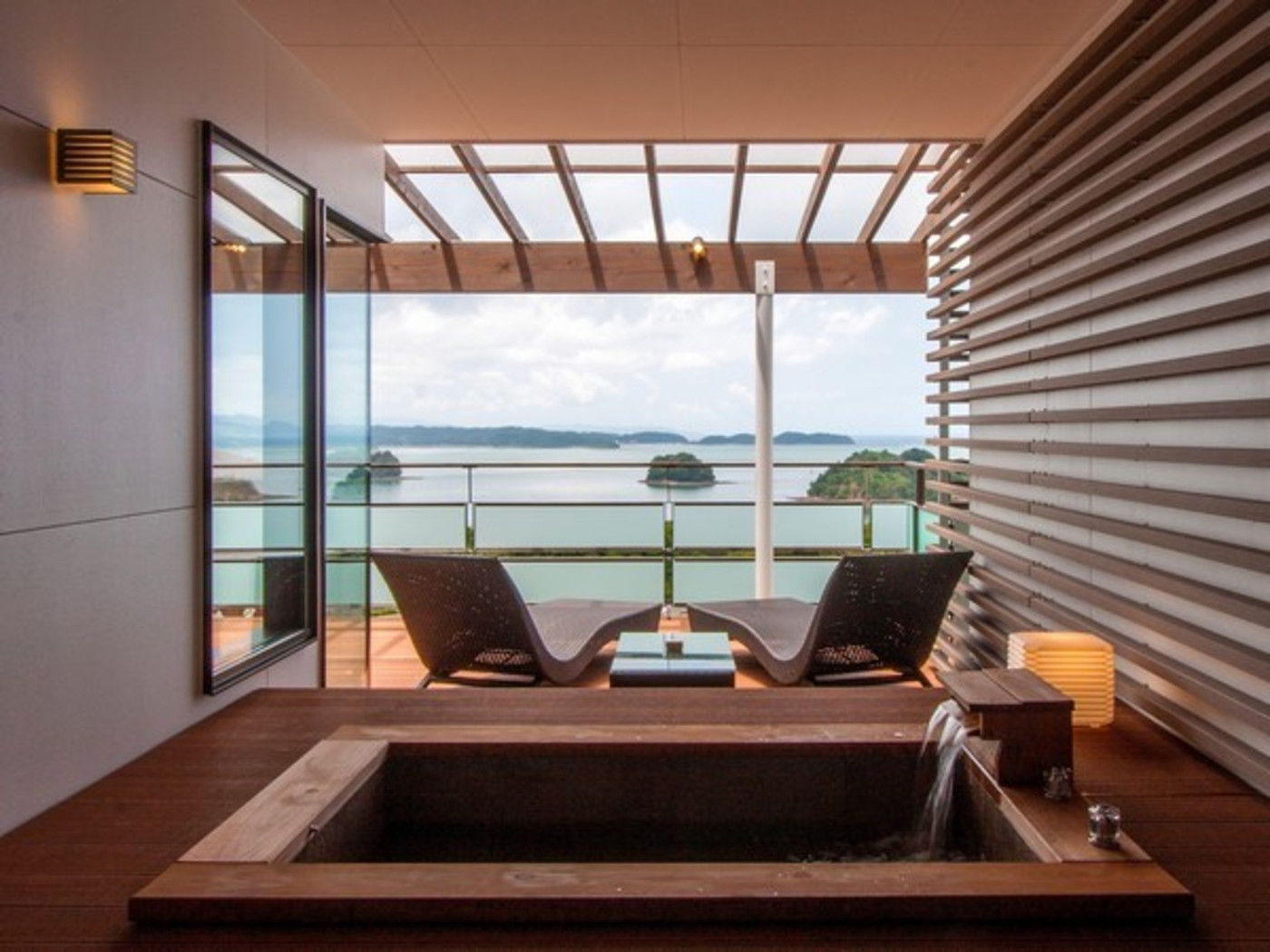 3.まるで天空に浮かぶ豪華客船「天草 天空の船」3384555