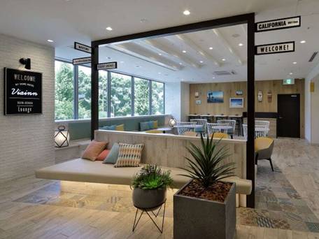 ヴィアイン新大阪正面口 / 3