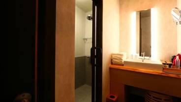 バスルームのシンク / 16