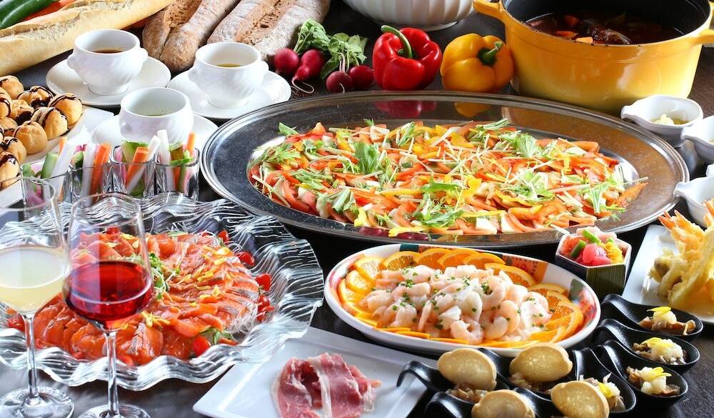 ビュッフェにコース…
選べる信州の美食 / 1