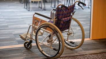 旅館のお食事処 / 21