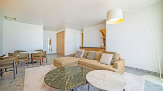 ロイヤル スイートB 禁煙