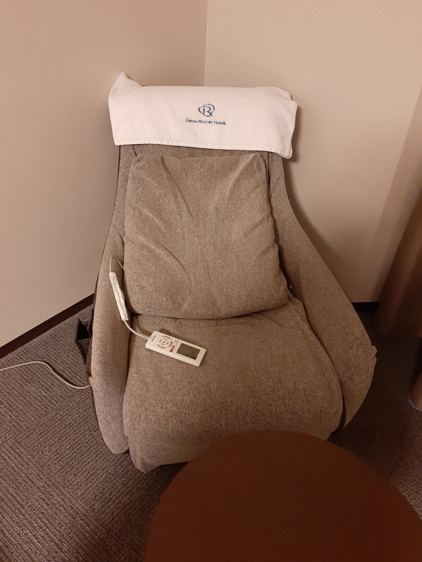 客室のマッサージチェア