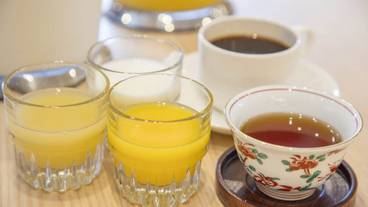 食事・飲み物 / 1