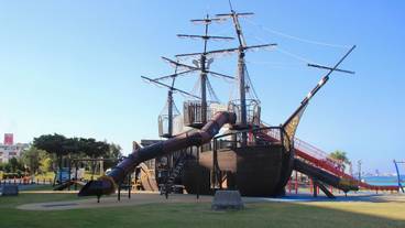 子供用の遊び場 - 屋外 / 8