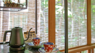 Japanese Traditional Room (8 Tatami Mats with bath, can't serve dinner after 7 P.M.)