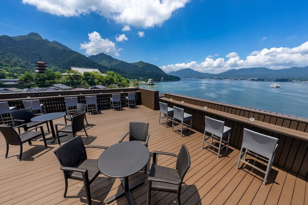 テラスからは絶景！半露天風呂付き客室で癒されるお宿3924970