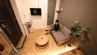 コンフォート 4 人部屋 シングルベッド2台 ダブルベッド1台 禁煙