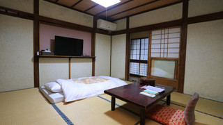 和室8畳 (トイレ付) 禁煙 最大布団2組