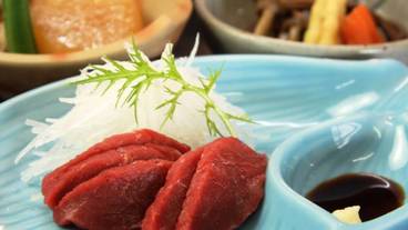 食事・飲み物 / 13