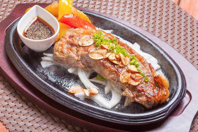 カフェ＆バー マイマル / 2